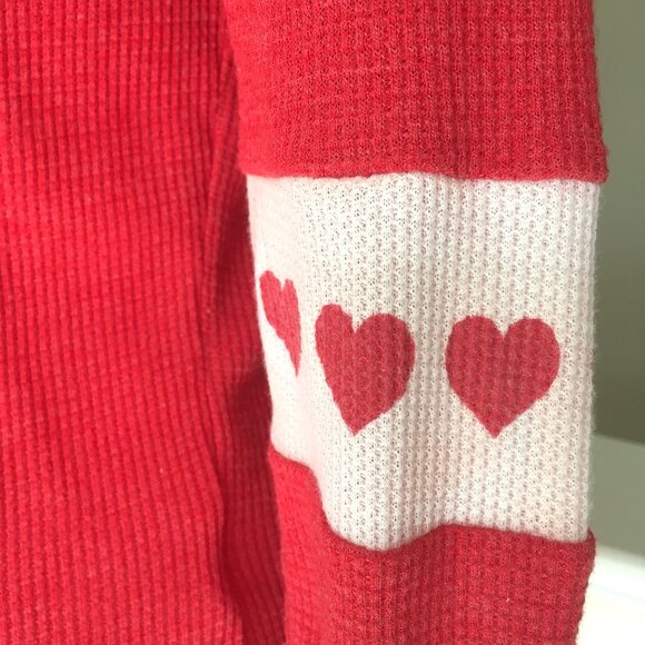 Wildfox Shirt Top Red Graphic Hearts Waffle Knit Thermal V Neck Ruffle Hem XS - Picture 6 of 10